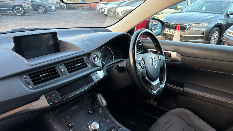 Lexus CT 200h 1.8 Advance 5dr CVT Auto Hybrid Hatchback